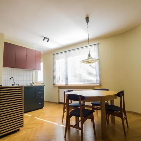 Stylowy Apartament W Centrum Gdyni